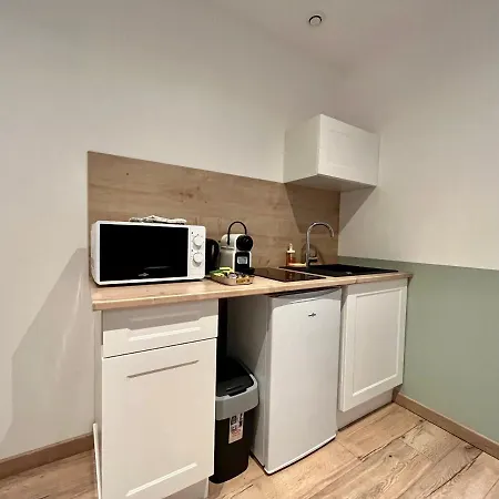 Sud-lescinqsuites-l'eden - Dabnb Apartment *